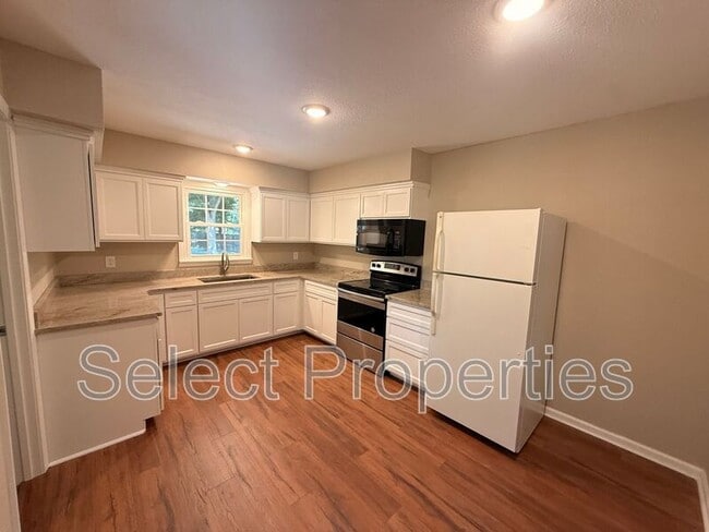1801 Bernard St
