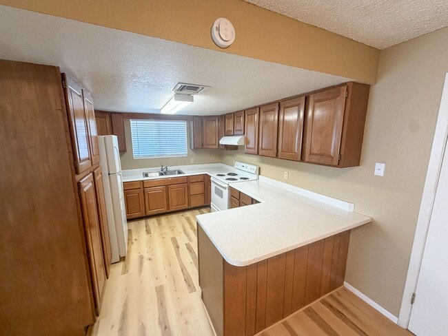 4036 Mission A