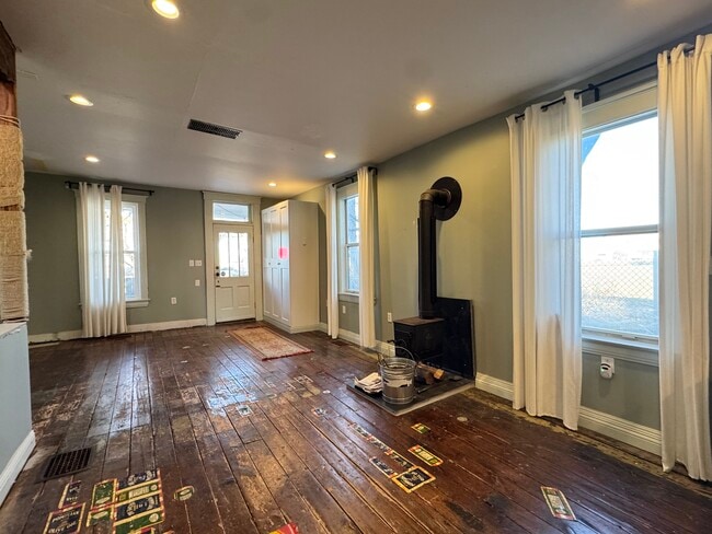 Photo - 1539 Madison Ave