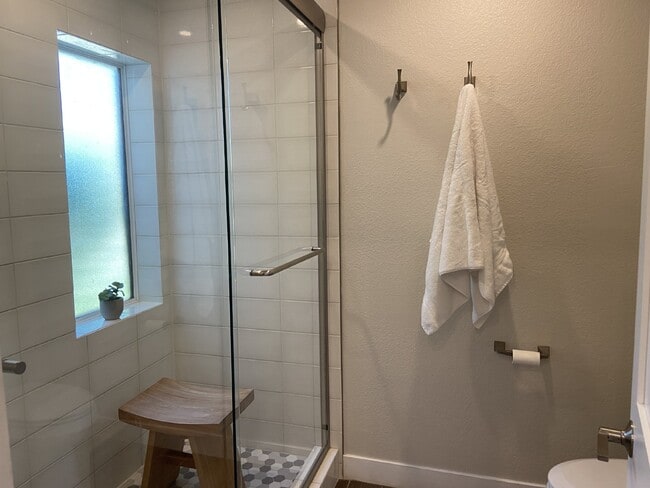 Photo - Rare Three Bedroom, Three Bath Biltmore Co...