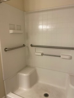 Photo - 1613 Hickory Trace Dr