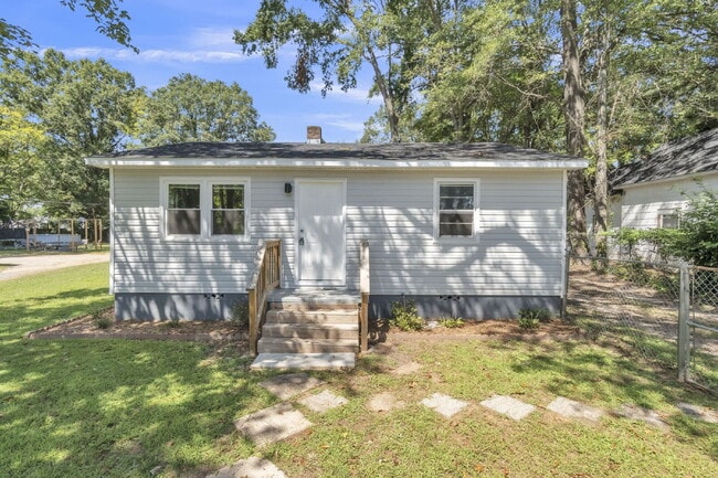 Charming 2 Bedroom, 1 Bath Home in Gaffney... - Charming 2 Bedroom, 1 Bath Home in Gaffney...