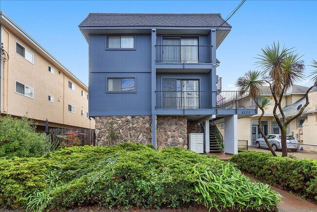 Photo - 2228 Lincoln Ave Unidad 2228 Lincoln Ave #A - LU