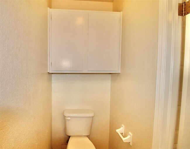 Photo - 2336 Heatherfield Ln