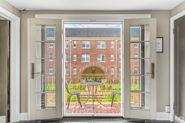 French doors looking out to the Kew Gardens Courtyard