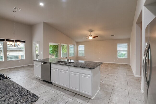 Photo - 612 Winnsboro Cove