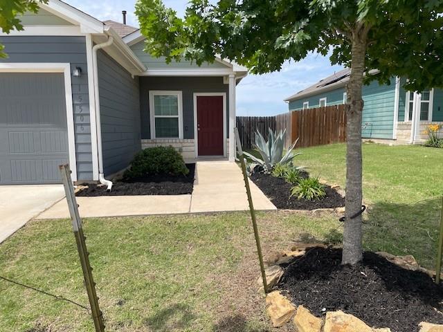 Photo - 15506 Sweet Mimosa Dr