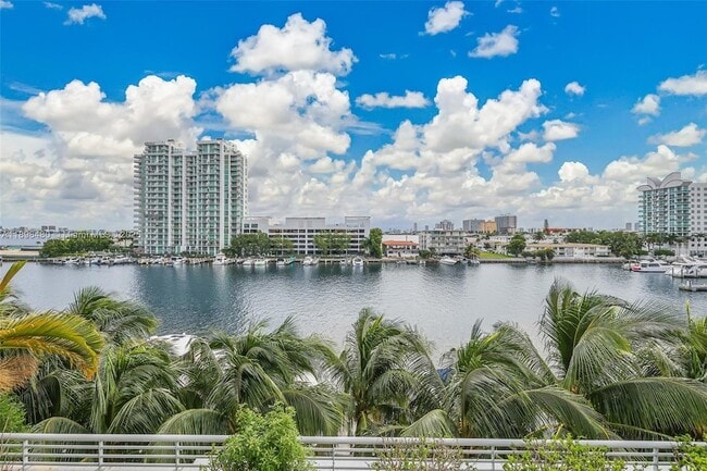Photo - 7929 West Dr Unidad 501