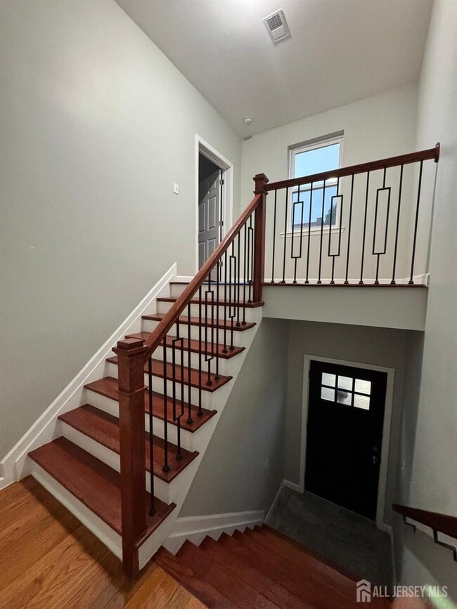 Photo - 61 N Grove St