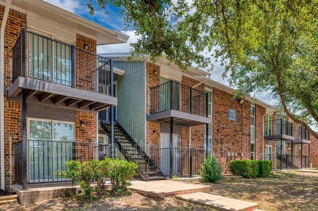 Photo - 8045 W Elizabeth Ln Unit 124