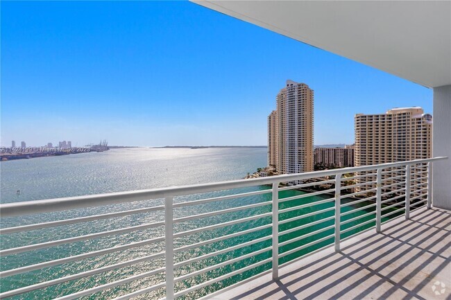 Building Photo - 335 S Biscayne Blvd Unit 1112 Rental