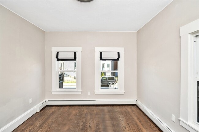 16 Carson St Unit 1