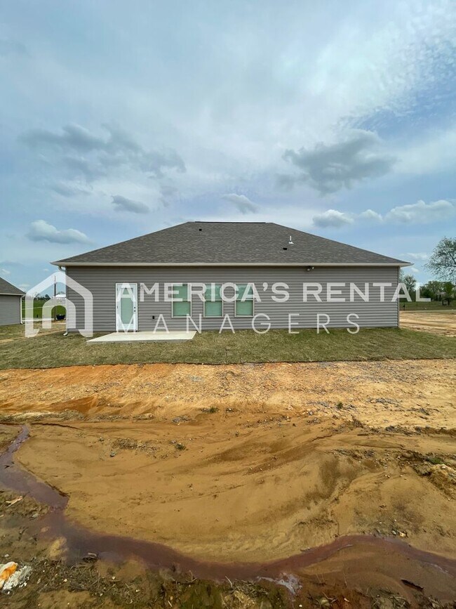 Photo - Available Now!! PRICE REDUCTION*** SIGN A ...