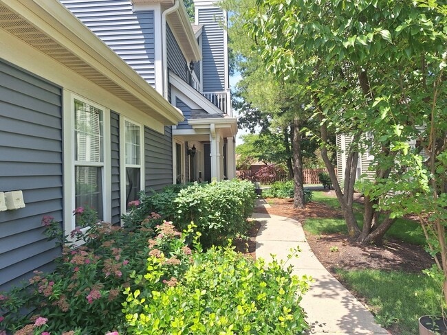 Photo - 1045 Talbots Ln