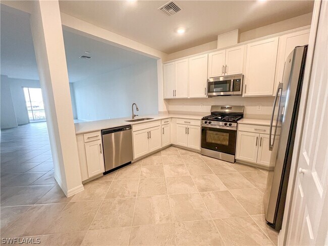 Photo - 14652 BALLAST Way