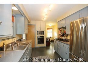 Photo - 3 Bedroom close to parks and schools