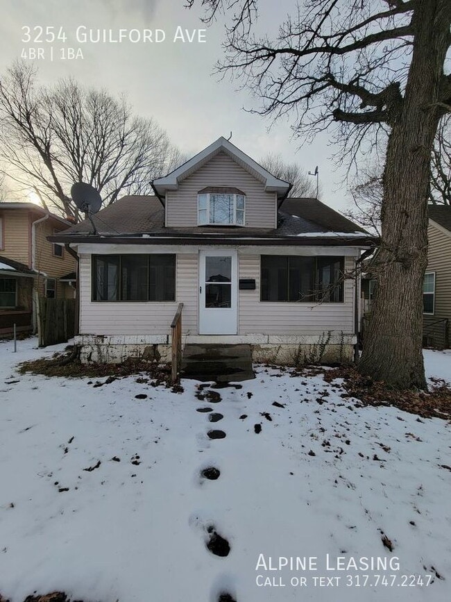 Building Photo - Martindale-Brightwood 4BR/1BA House!