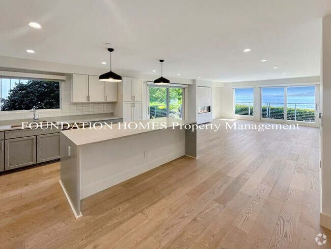 Building Photo - VIDEO - Ultra-Luxury Unit with SF City Vie... Rental