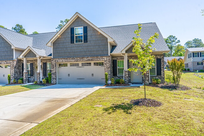 315 Mashie Ct