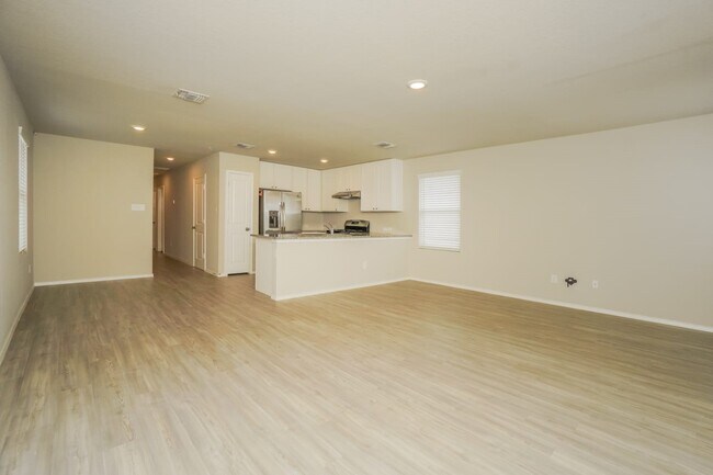 Photo - 5410 Verdugos Pl