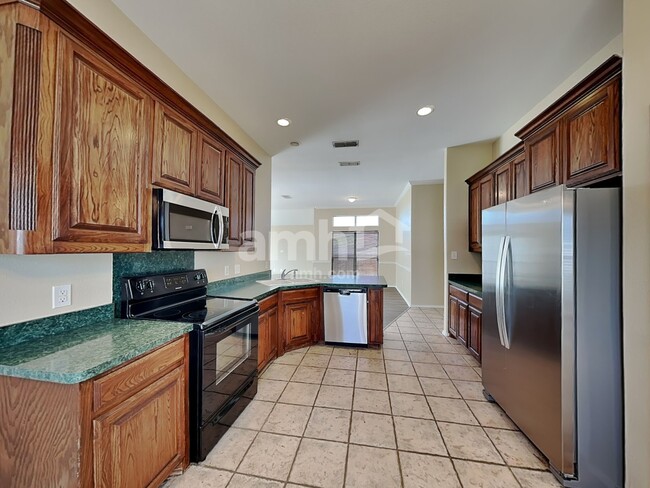 Photo - 9132 Tyne Trail