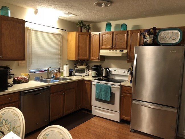 Photo - 510 Tudor Dr