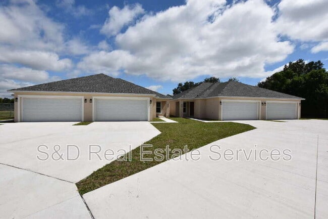 Building Photo - 1111 Mercury Dr E Unit A