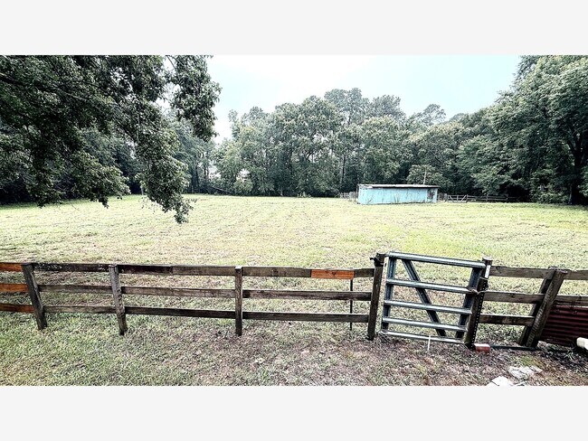 Photo - 5801 Sapp Rd