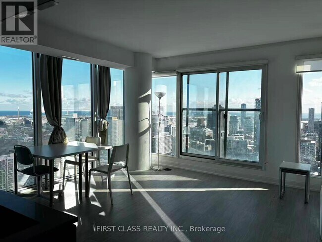 Photo - 181 Dundas St E Unit 3805