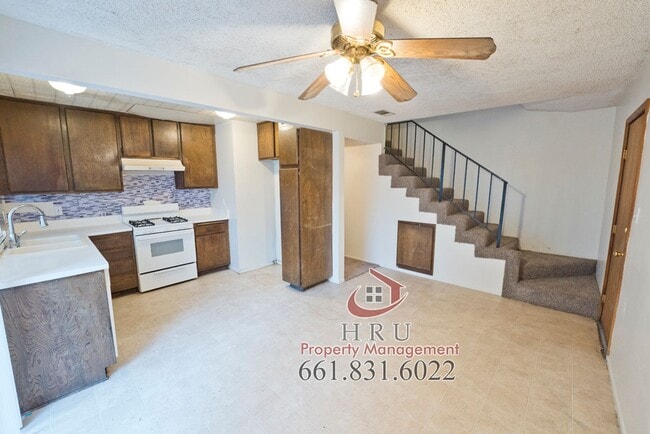 Photo - SW- condo 3bed-1.5 bath