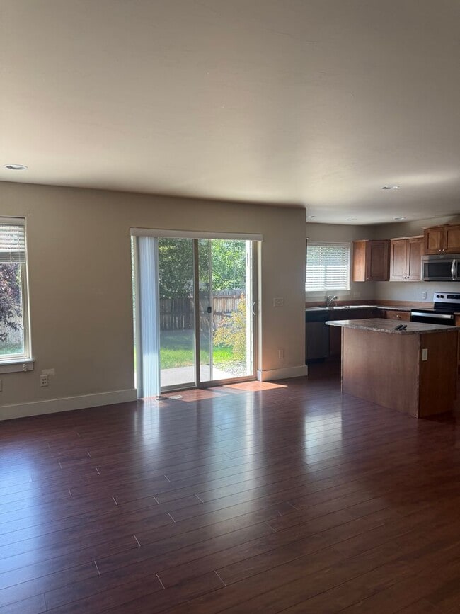 Photo - 1857 Buckrake Ave Unidad 1