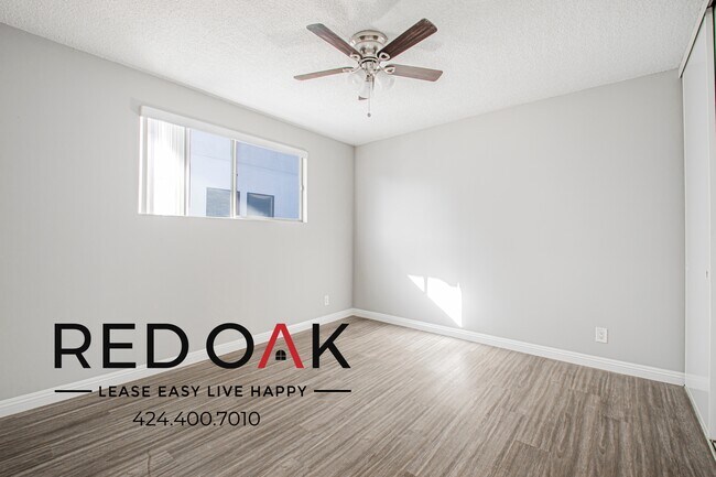 Photo - 12737 Moorpark St Unit 10