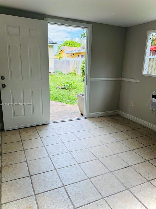 Photo - 1350 SW 13th St Unit Rear-Ground Floor