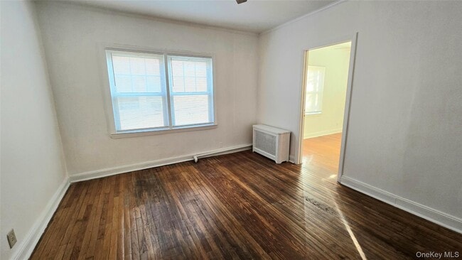 Photo - 68-09 Alderton St Unidad 2nd Fl