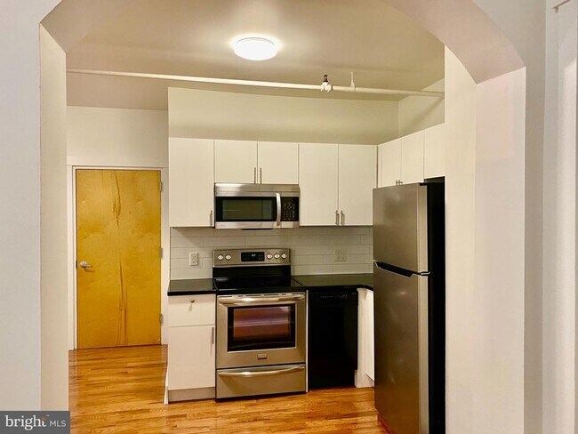 Photo - 1300 Spruce St Unidad 1E