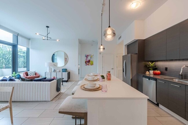 Midtown 5