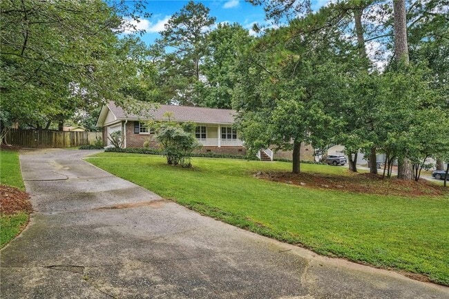Building Photo - 2041 Collinswood Dr Rental