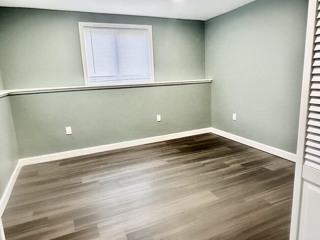 Photo - 10612 Holleybrooke Dr