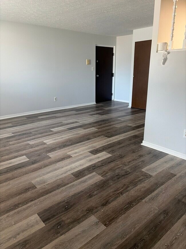 2 bed 1.5 bath