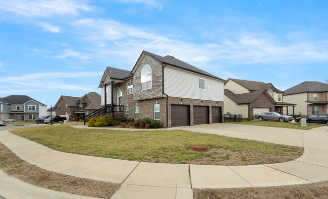 522 Low Country Ct