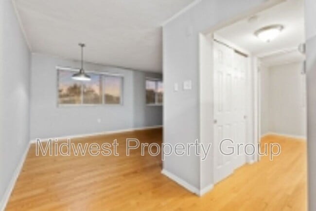 Photo - 2507 S Big Bend Blvd