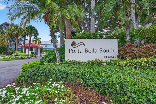 Photo - 800 Jeffery St Condo Unit 405