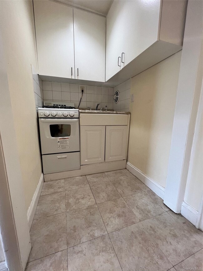 Photo - 3 Walnut St Unit B15
