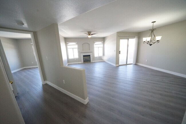 4555 E Sahara Ave Unidad 238 - Bldg #10