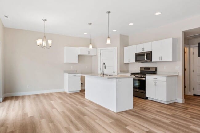 Building Photo - 4092 S 545 E