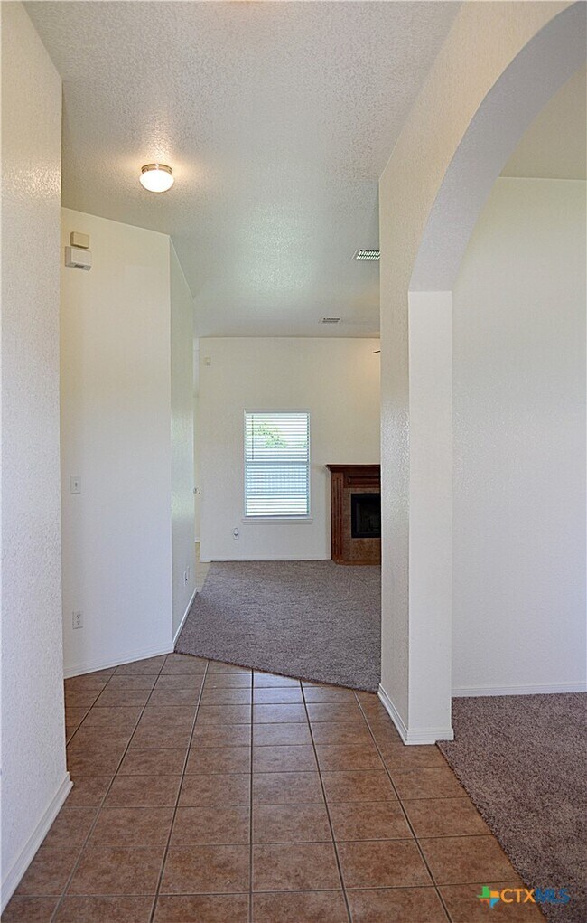 Photo - 5802 Venetian Ct