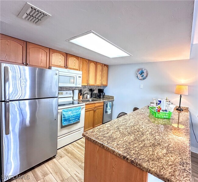 Photo - 260 Southbay Dr Unit 204