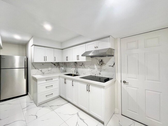 Photo - 5 Forest Edge Cres