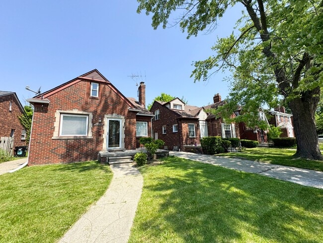 Photo - 16927 Chandler Park Dr