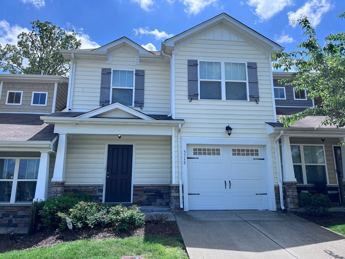 Photo - 5518 Hamilton Cir-